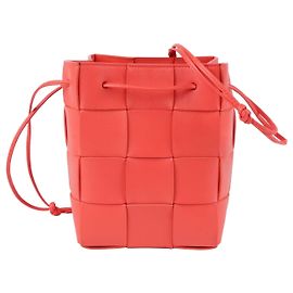 Bottega Veneta Borsa a tracolla a secchiello piccola Cassette Rossa Rosso