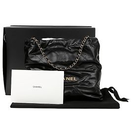 Chanel Borsa a spalla Medium Nera in vitello Nero
