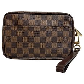 Clutch Louis Vuitton N61739 Marrom