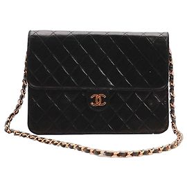 Sac Flap en cuir matelassé noir Chanel Noir