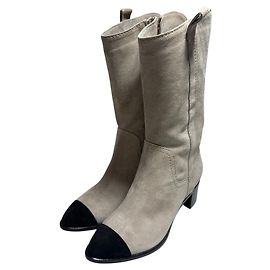 Bottines courtes en daim Chanel Beige