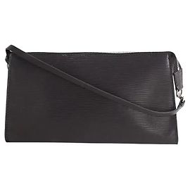 Louis Vuitton Epi Leather Clutch Black Black