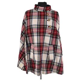 Poncho de lana rojo Apc Roja