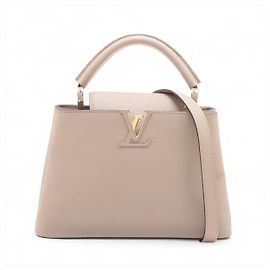 Louis Vuitton Borsa Capucines BB Taurillon Leather Beige Beige