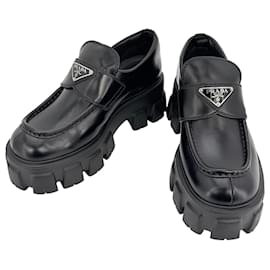 Prada Mocassin Monolith brossé Noir