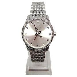 Gucci Reloj de metal para mujer Timeless Bee Plata