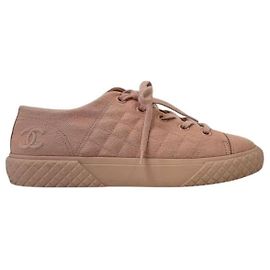 Chanel Tênis acolchoados Rosa