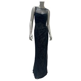 Robe de soirée drapée en dentelle noire et soie Valentino Taille 6 Occasion Autre