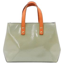 Louis Vuitton Vernis Alma BB Beige