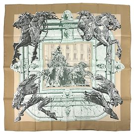 Hermès Sciarpa Hermes Carre 90 LA FONTAINE DE BARTHOLDI Marrone Multicolore