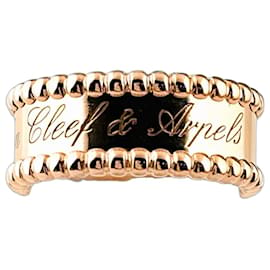 Bague Perle Signature de Van Cleef & Arpels en or rose Autre