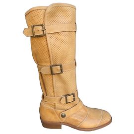 Bottes en cuir perforé Belstaff état neuf Beige