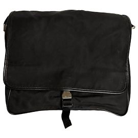 Prada Borsa Messenger in Nylon e Pelle Nero