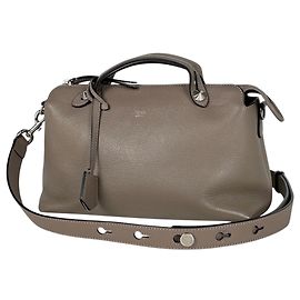 Sac à main 2-way en cuir Fendi By The Way Medium Marron