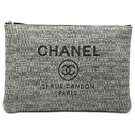 Pochette Chanel Gray Large Tweed Deauville O Case Marron