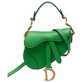 Bolsa Saddle em micro pele de cabra verde Dior Verde