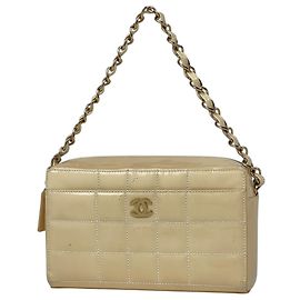Bolso Chanel de charol beige Beige