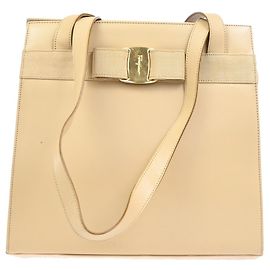 Salvatore Ferragamo Vala Leather Beige