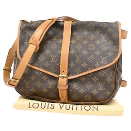 Louis Vuitton Saumur Monogram Canvas 35 Marrom