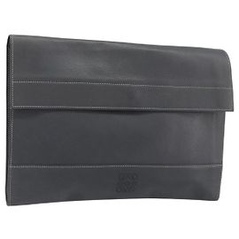 Bolsa Clutch LOEWE em couro cinza Auth ep15192 Marrom