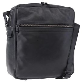 Louis Vuitton Clarkson Messenger Monogram Differ Leather Black
