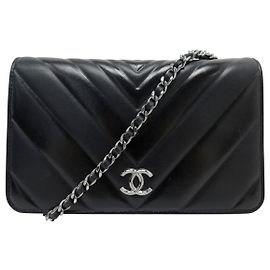 NOVA CHANEL WALLET ON CHAIN TIMELESS EM COURO CHEVRON WOC BAG Preto