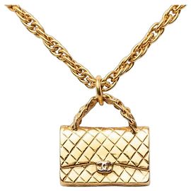 Collar Chanel Dorado Dorado