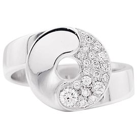 Anel Dinh Van "Double Sens" em ouro branco e diamantes. Outro