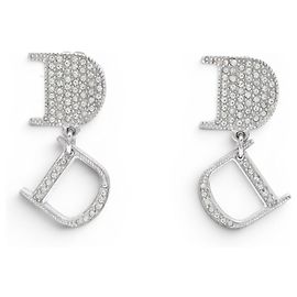 Dior NUEVOS AROTES PENDIENTES CON LOGO CD EN STRASS METAL PLATEADO Plata