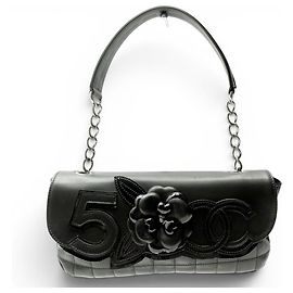 BORSA CHANEL N5 CAMELIA LOGO CC CHOCOLATE BAR PELLE NERA HOBO Nero