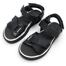 NEW CHANEL DAD G45083 BLACK LEATHER STRAP SANDALS SIZE 36 Black