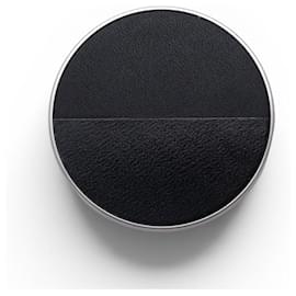 Hermès NEW HERMES ROUND BROOCH 2 TONES BLACK LEATHER & METAL BLACK LEATHER BROOCH Black