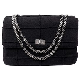 BORSA VINTAGE CHANEL 2.55 REISSUE CHOCOLATE BAR IN TWEED NERO Nero