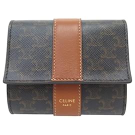Céline NEW CELINE SMALL TRIFOLD TOILE TRIOMPHE 10D572BZ9.04LU WALLET Brown