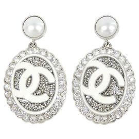Pendientes de botón de cristal Chanel ABE874 Plata Blanco