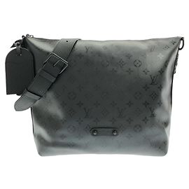 Bolsa de ombro Louis Vuitton Monogram Midnight Vagabond Hobo Preto
