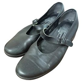Autre Marque Leather Mary Jane Pumps chausser Schwarz