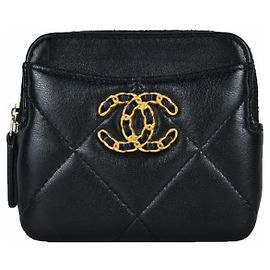 Chanel Portefeuille à fermeture éclair Noir