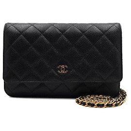 Chanel Borsa a tracolla e crossbody con catena CC dorata Nero