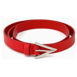Bottega Veneta Cinto de couro vermelho com triângulo prateado Vermelho