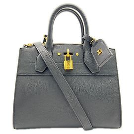 Sac à main Louis Vuitton Taurillon City Steamer PM Noir Noir