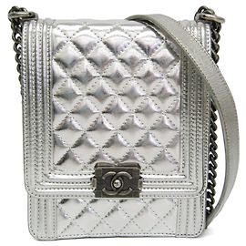 Chanel North South Boy Flap Gestepptes Metallic-Kalbsleder Small Silber
