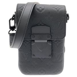 Cartera vertical S-Lock en cuero Taurillon Monogram Louis Vuitton Negro