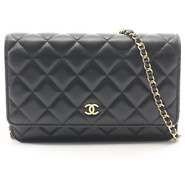 Bolsa de ombro Chanel Matelassé em pele de cordeiro Preto