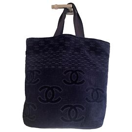 Chanel Borsa Tote in Spugna Blu Navy Monogramma CC Blu scuro