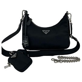 Borsa a tracolla Prada Re-Edition con logo Triangle Nero
