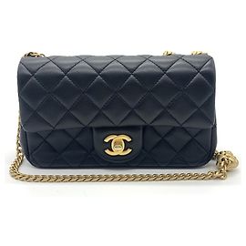 Bolsa de Alça Chanel Mini Matelassé 20 Camellia Chain Preto