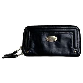 Chloé Carteira de couro com zíper vintage Chloe Preta Dourada Preto