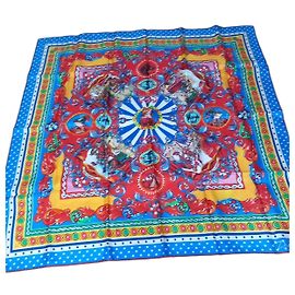 Dolce & Gabbana Lenço de Seda Carretto Siciliano Multicolorido Branco Vermelho Azul Multicor Amarelo
