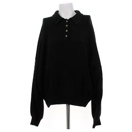 Autre Marque Pull noir avec boutonnière Noir